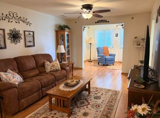 102 Prairie Heights Dr APT 306, Verona, WI 53593