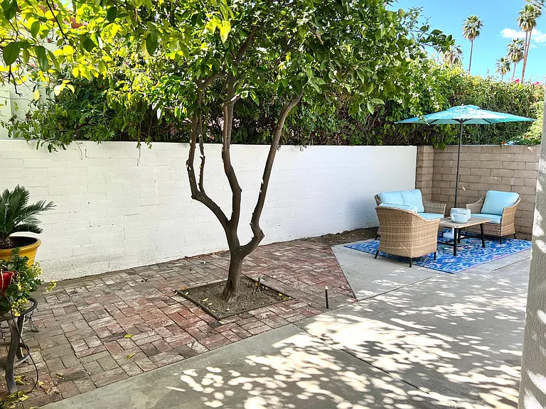 860 E Camino Parocela — Photo 23