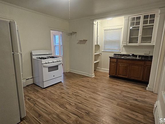 5th image of 15 James Street