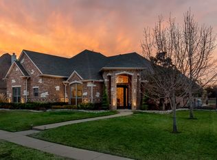 8405 Forest Glenn Ct, North Richland Hills, TX 76182