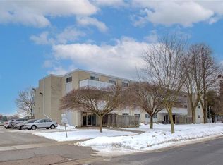 80 Breckenridge Dr #312, Kitchener, ON N2B 2N9