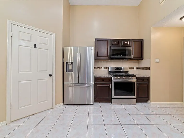 13123 Careywood Dr — Photo 12