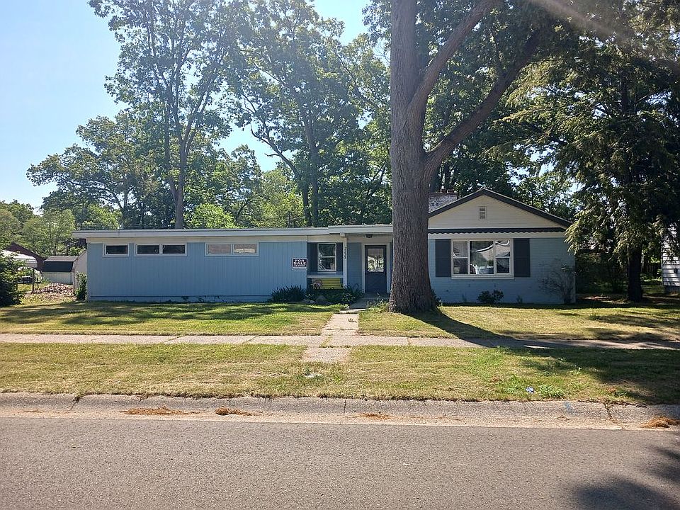 2233 Mills Ave, Muskegon, MI 49445 Zillow