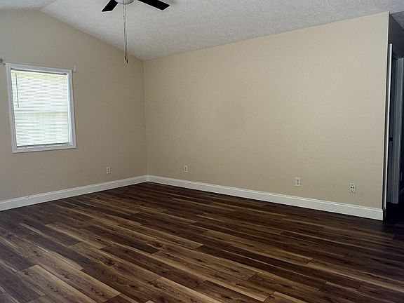 5th image of 822 Nicky Dr Unit 1