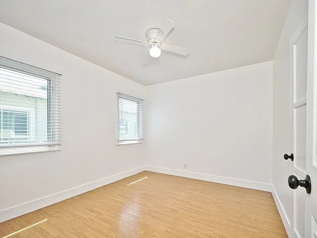 6153 Clybourn Ave #6153 — Photo 13
