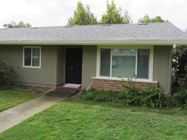 8373 La Riviera Dr, Sacramento, CA 95826