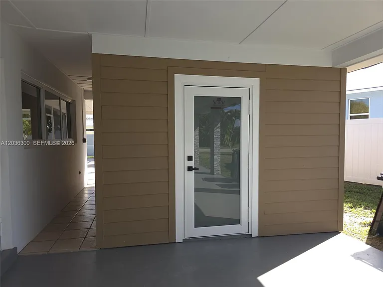 1565 Thumb Point Dr — Photo 9