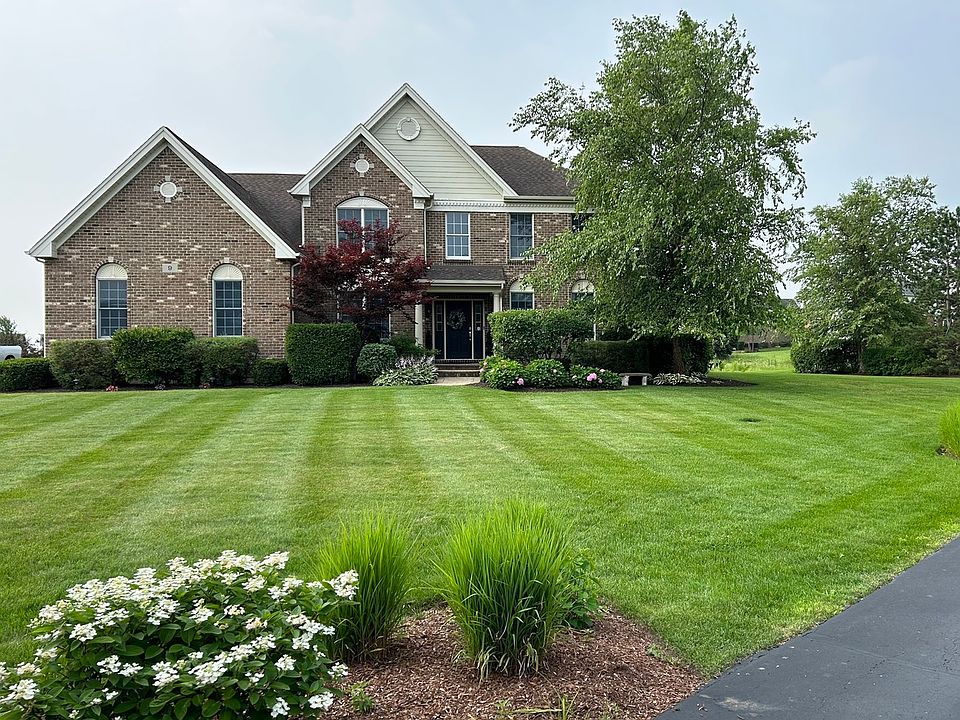 1st image of 9 Somerset Hills Ct