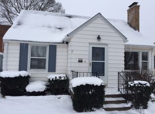1942 E Fox St, South Bend, IN 46613