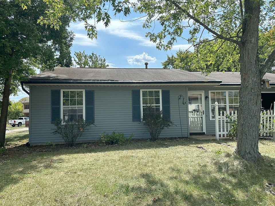 1st image of 1584 Scottsdale Dr