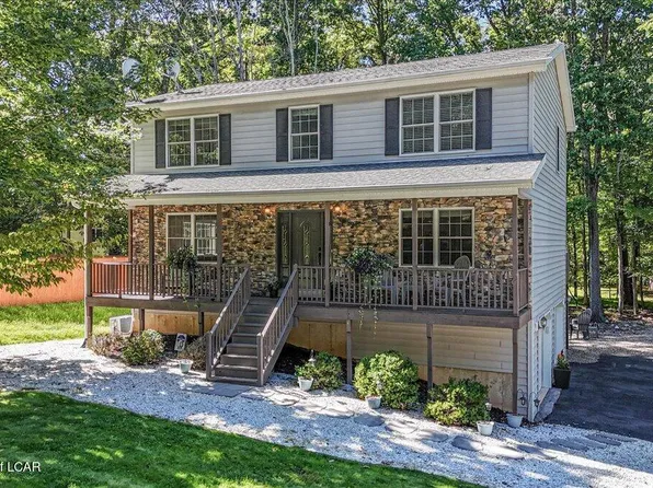 204 Snow Valley Cir, Drums, PA 18222
