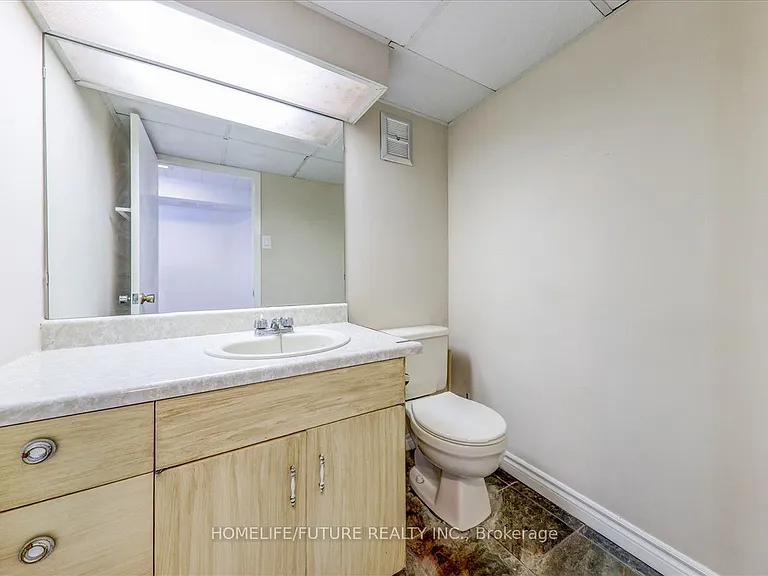 53 Dennett Dr #BASEMENT — Photo 16