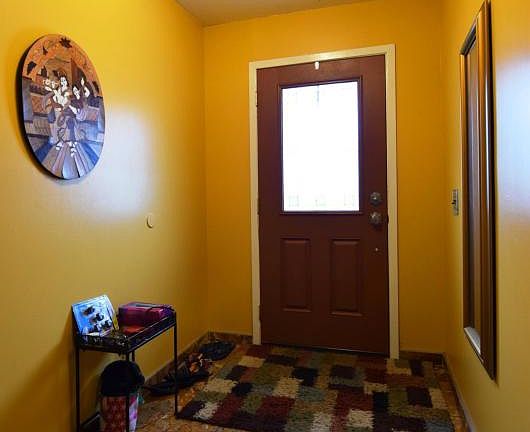 2nd image of 46 Doreen Dr