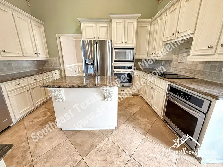 4980 Littlewood Dr — Photo 8
