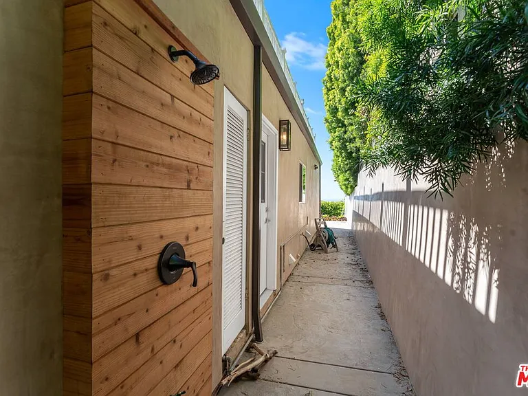 31518 Broad Beach Rd — Photo 27