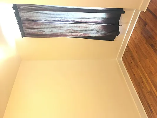 Rented by Lang Realty LLC | media 21