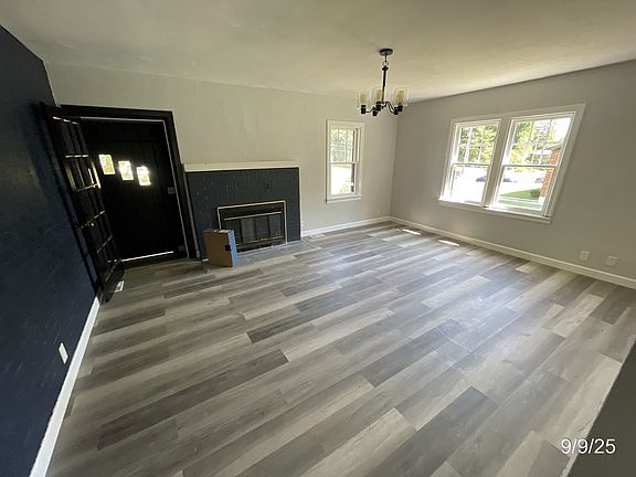 2nd image of 414 N 74th St