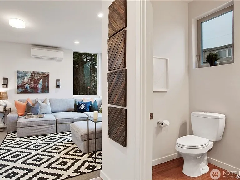 5207 S Willow St — Photo 37