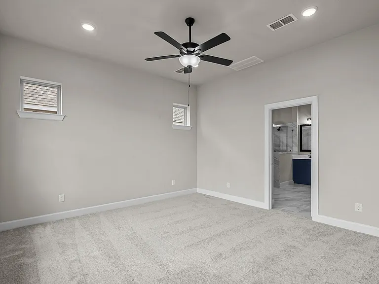 210 Ginger St — Photo 24