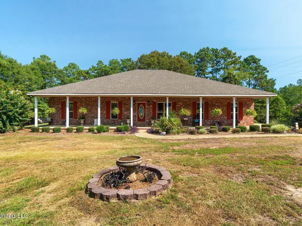 69 Sunnyvale Dr, Petal, MS 39465