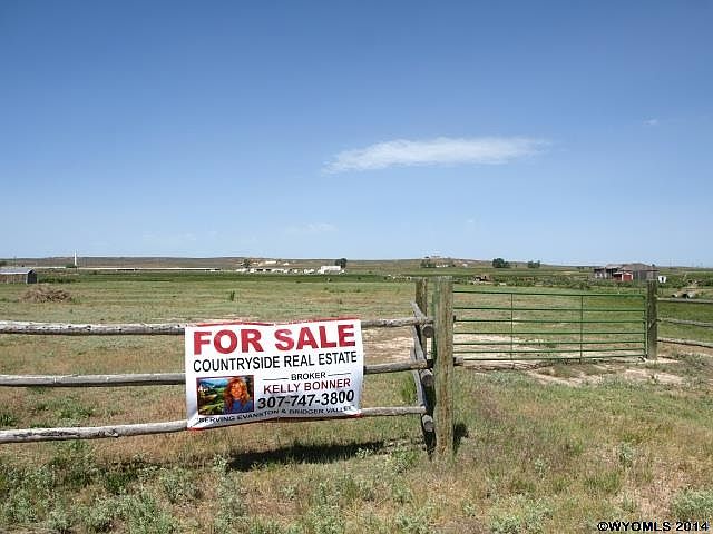 1st image of 147 Quarter Horse Dr