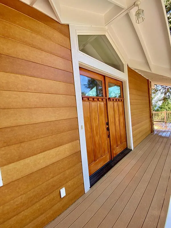 3 bed, 3.0 bath, 2400 sqft, $2,690 — Photo 3