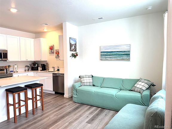 4th image of 503 S Rollie Avenue #6B