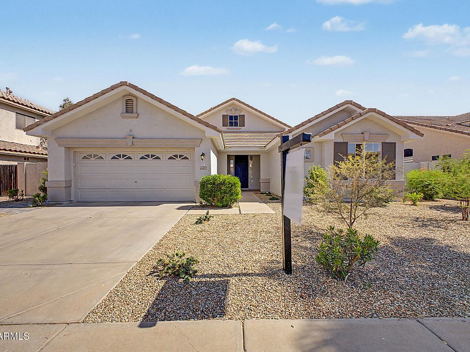 1st image of 1669 E LAREDO Street