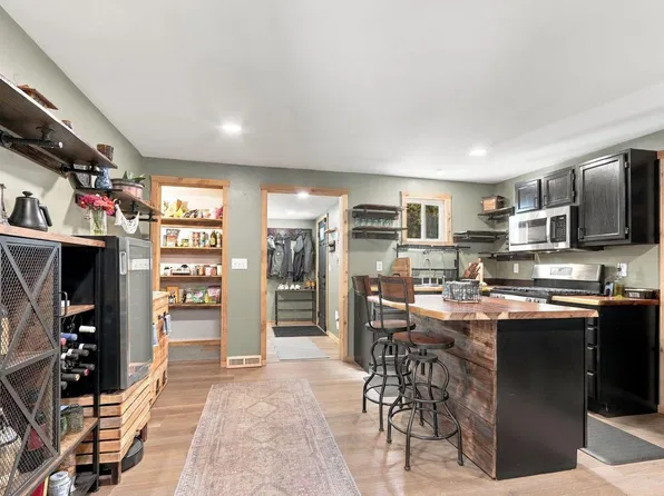 W1353 Chestnut ROAD, Genoa City, WI 53128