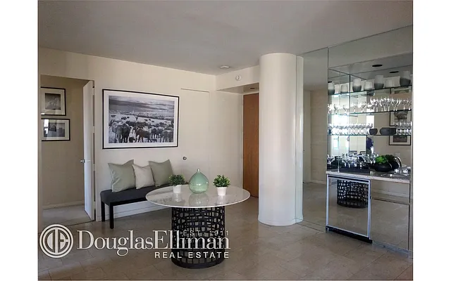 Sold by Douglas Elliman | media 14