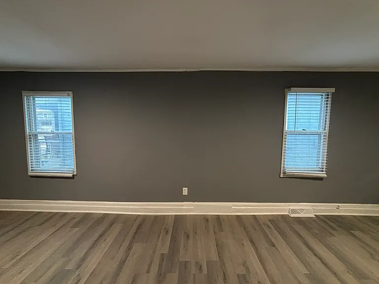 2510 Essex Ave — Photo 18