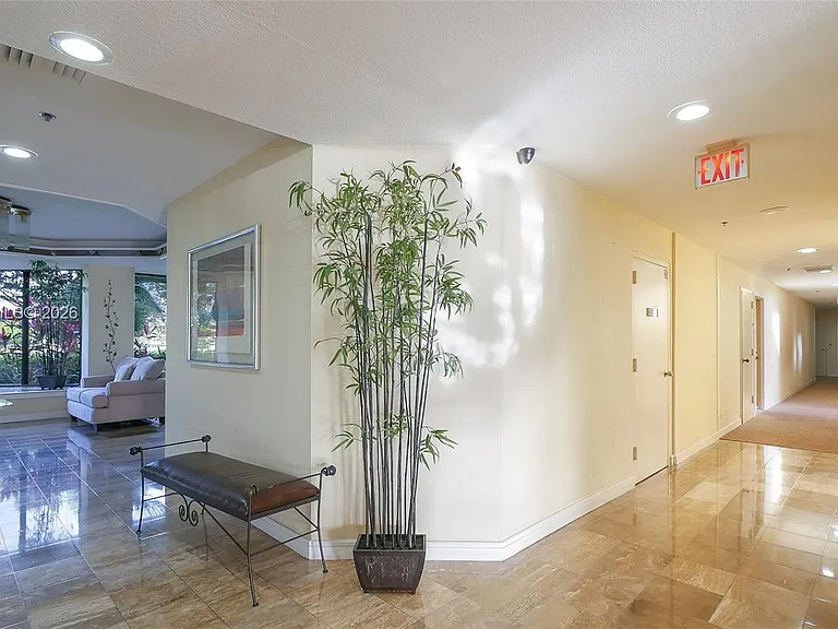 7200 Radice Ct #309 — Photo 33