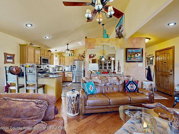 4th image of 1334 Arabela Rd