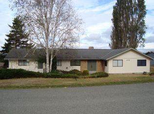 2438 Williams Rd, Oak Harbor, WA 98277