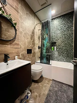 Rented by Hagstrom Management Inc | media 25