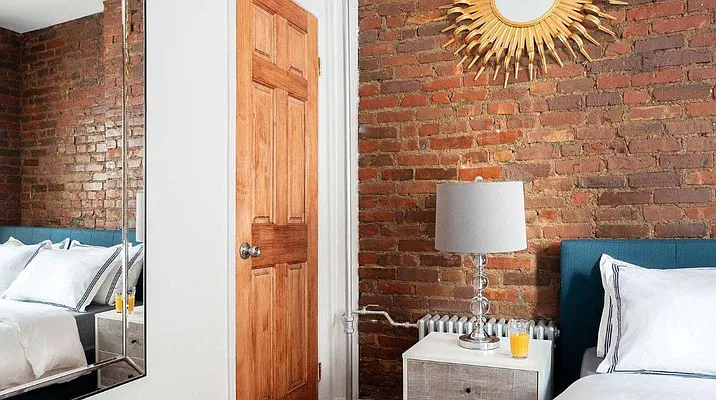 Rented by MD NYC Management LLC | media 7