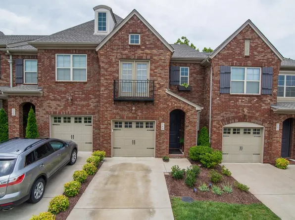 541 Millwood Ln, Mount Juliet, TN 37122