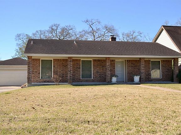 2nd image of 1802 Winding Creek Dr