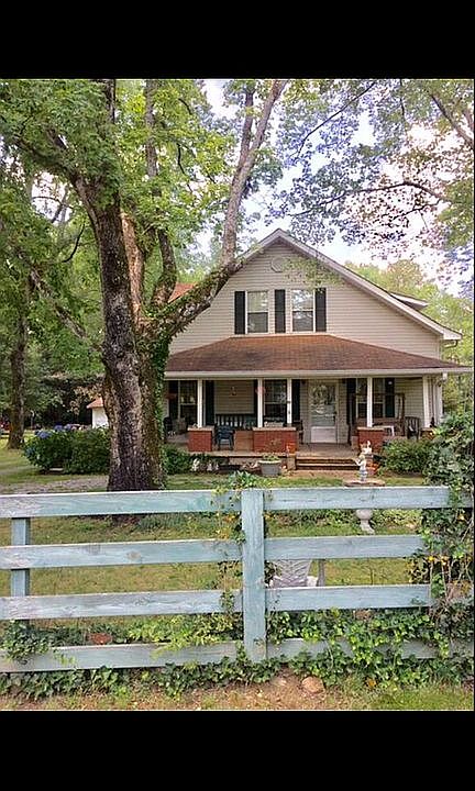 2nd image of 201 Cohutta Beaverdale Rd