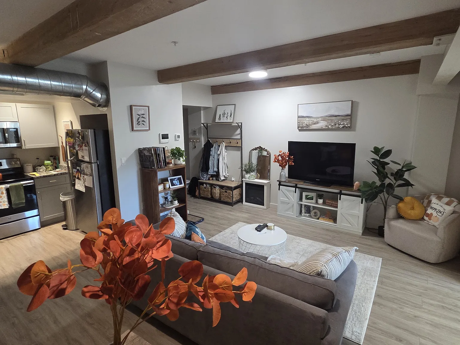 127 Guild St — Photo 2