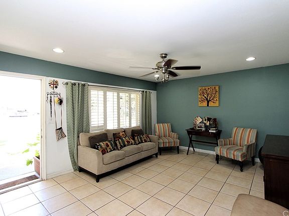 3rd image of 2806 W Saint Gertrude Pl