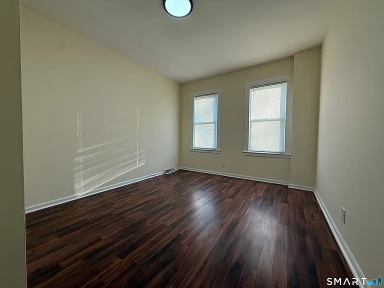 51 Gilbert St #1 — Photo 8