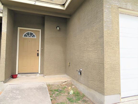 3rd image of 14107 Veneto Dr #2