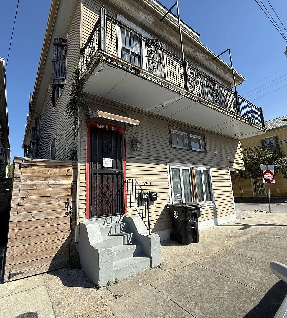 Building Photo - 1301 Frenchmen St #2103