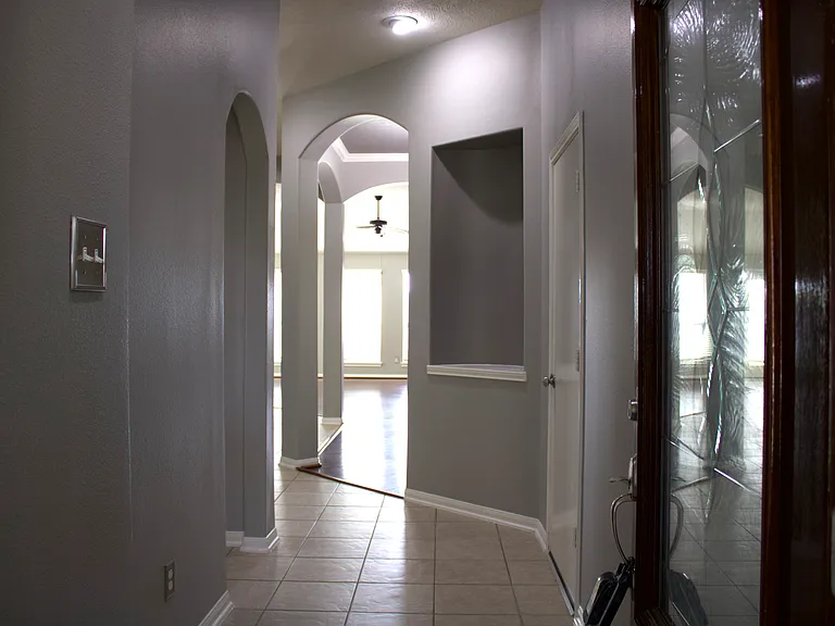 Entry Hallway to home