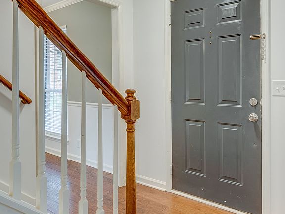 4th image of 7832 Farmington Pl