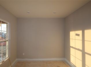 443 Crossing Ln #8290, Dayton, OH