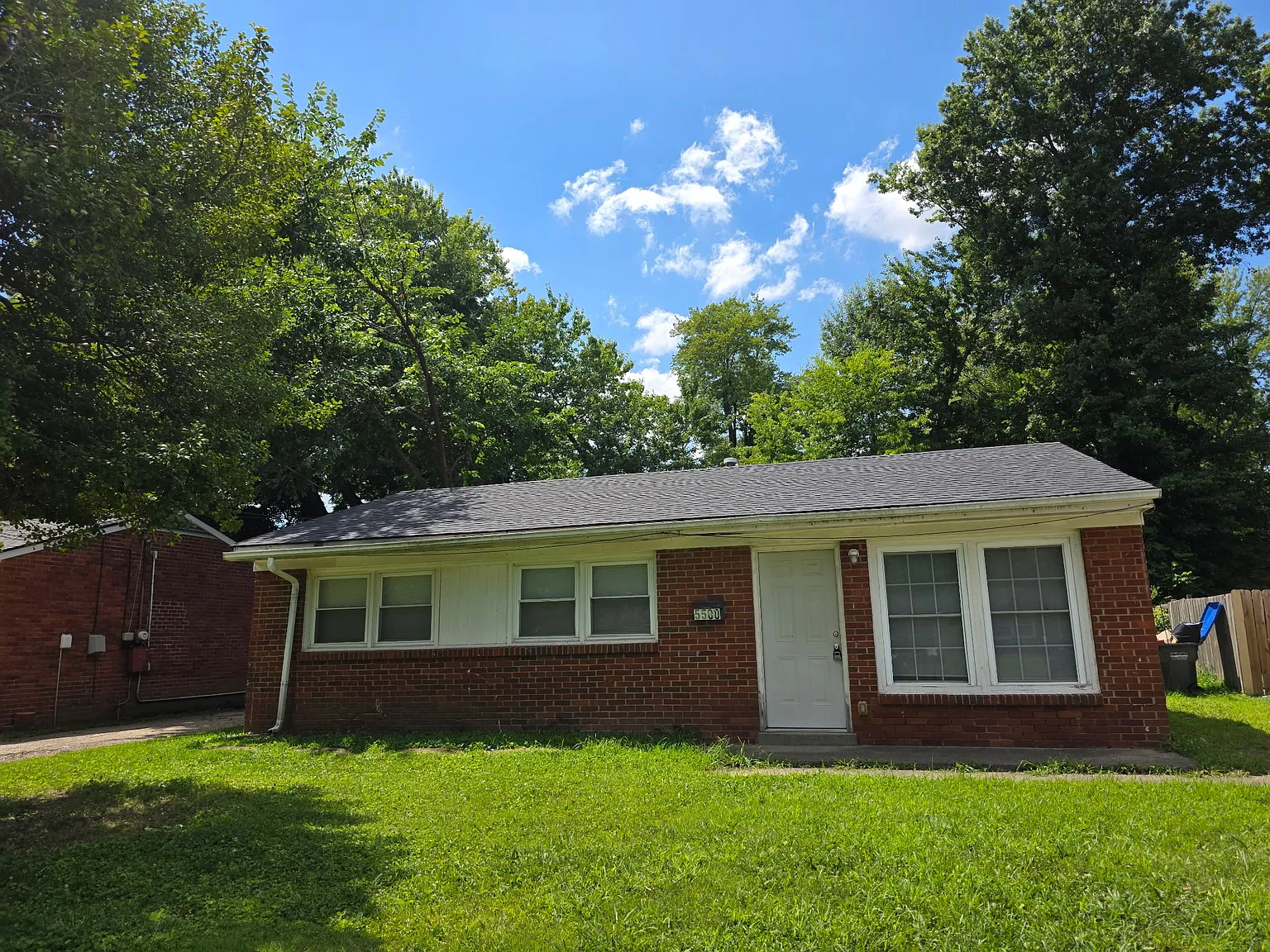 5500 Rustic Way — Photo 1