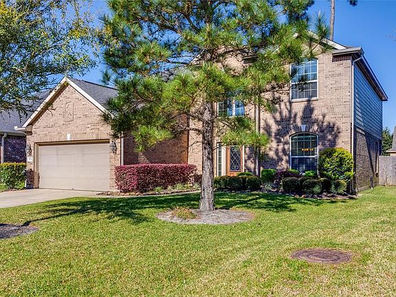 4th image of 17231 Lowell Lake Ln