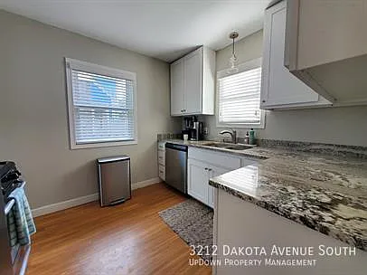 3212 Dakota Ave S — Photo 11